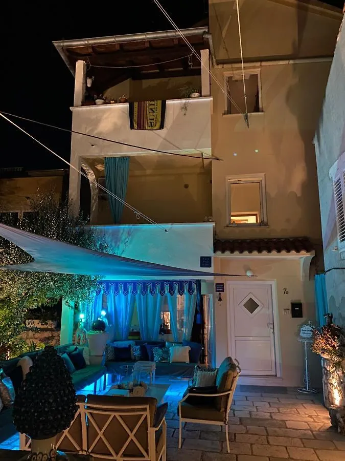 Maison d'hôtes Secret Garden Apartment Zadar