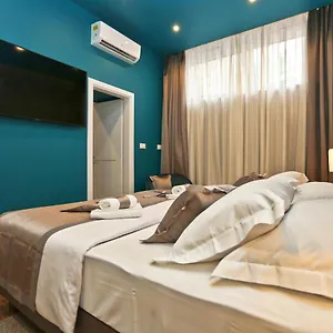 https://riva-luxury-rooms.splithotels.org